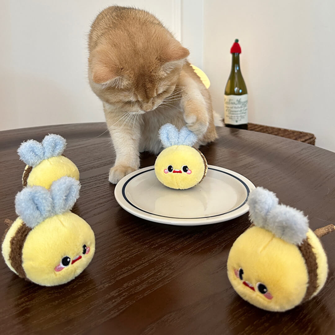 Buzzy Bee Silvervine Cat Chew Toy
