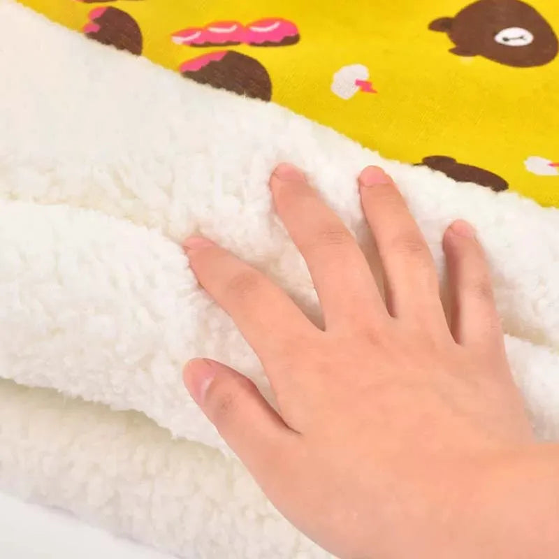 Sleeping bag for cats