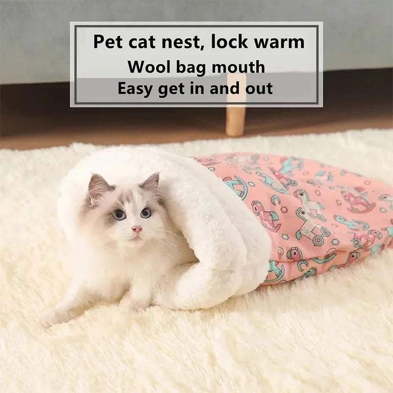 Sleeping bag for cats